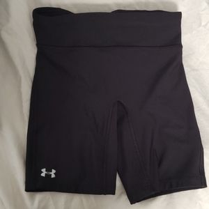 Under armour compression shorts xs